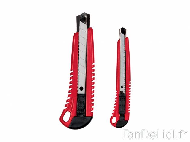 Mètre ruban 2 ou cutters , le prix 2.99 € 
- Au choix : set de 2 cutters ou ...