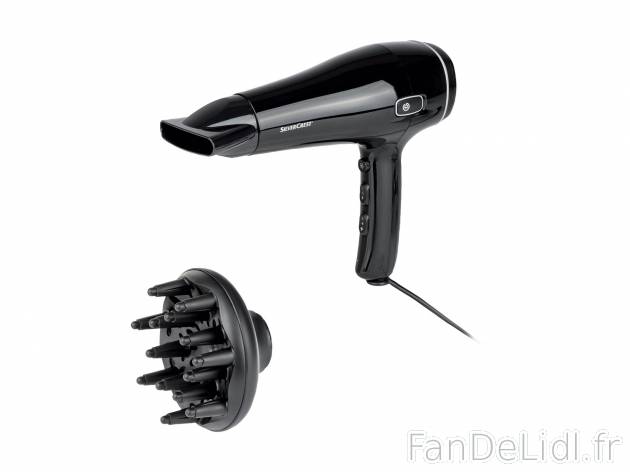 Sèche-cheveux à technologie ionique , le prix 17.99 € 
- 2 000 W
- Technologie ...