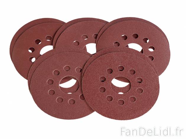 Disques abrasifs , le prix 4.99 € 
- Set de 30
- Perforés compatibles également ...
