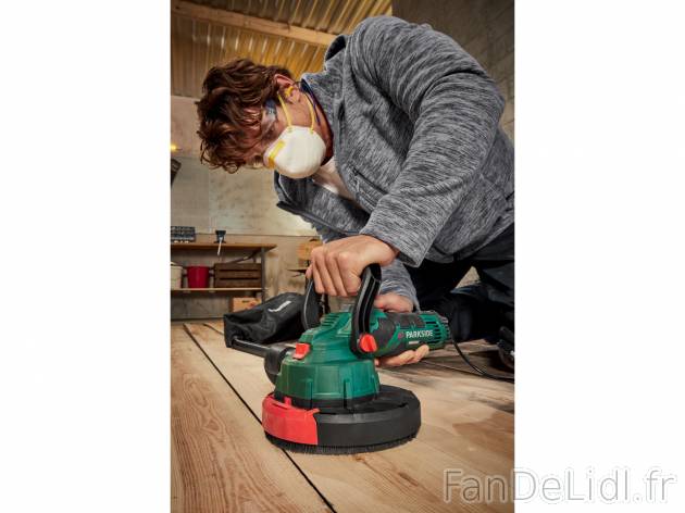 Ponceuse multisupports Parkside, le prix 59.99 € 
- 1 050 W
- Pour les travaux ...