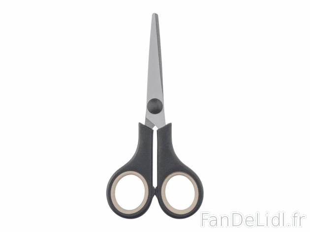 Set de ciseaux , prezzo 2.99 EUR  
Set de ciseaux    
-  Set de 4