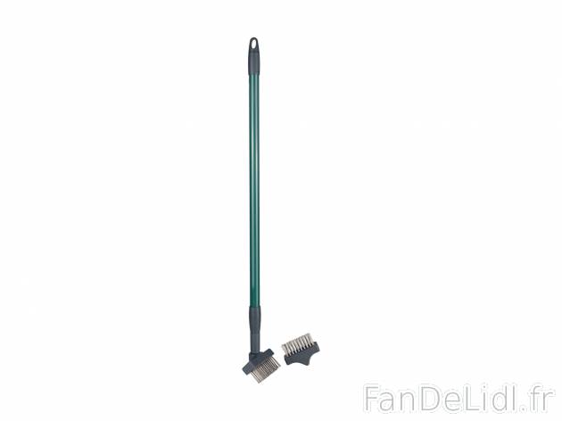 Set de brosses à désherber , le prix 6.99 € 
- Set de 3 : 1 poignée télescopique, ...