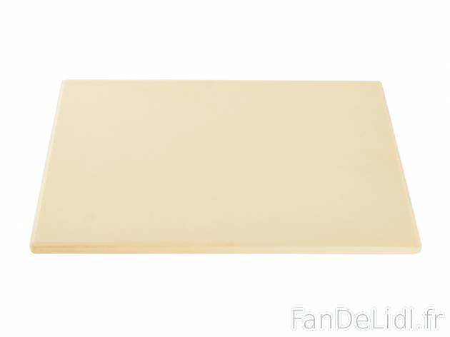 Pierre à pizza , le prix 9.99 €  
-  Au choix : env. 30 x 38 cm ou Ø env. 38 cm