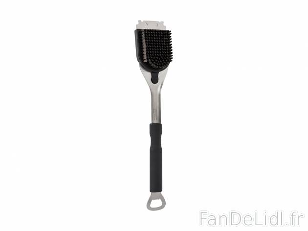 Brosse ou pince pour barbecue , le prix 4.99 € 
- Au choix : PINCE DE BARBECUE ...