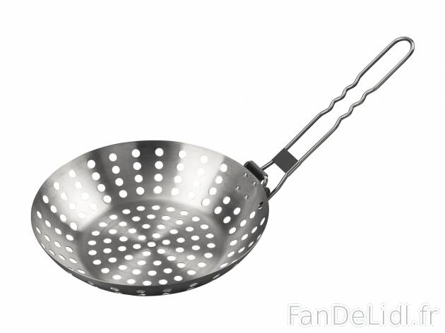 Poêle ou barquettes pour barbecue , le prix 11.99 € 
- Au choix : POÊLE POUR ...