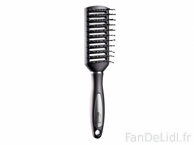 Brosse à cheveux , prezzo 1.99 € per L&apos;unité au choix 
    