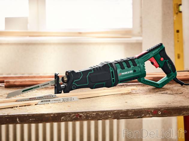 Scie sabre Parkside PFS 710 D3, le prix 36.99 € 
- 710 W
- POUR COUPER LE BOIS, ...