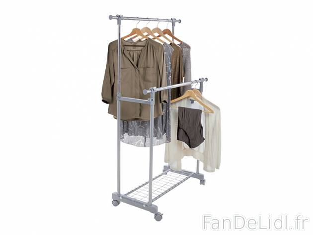 Portant à vêtements à roulettes , prezzo 19.99 € per L&apos;unité 
- ...