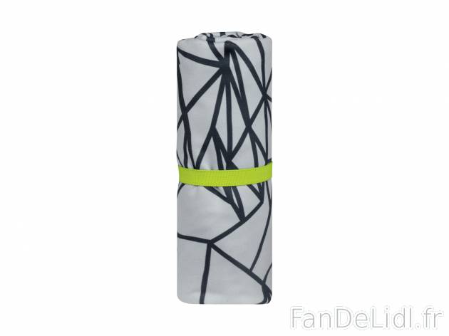 Serviette en microfibre , le prix 4.99 € 
- Env. 80 x 130 cm
- Légère et ultra-compacte
- ...