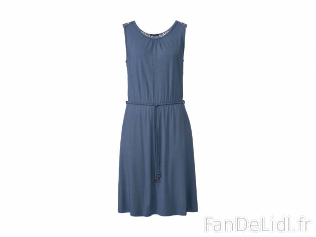 Robe , le prix 7.99 € 
- Du S au XL selon modèle.
- Ex. 95 % viscose (LENZING™ ...