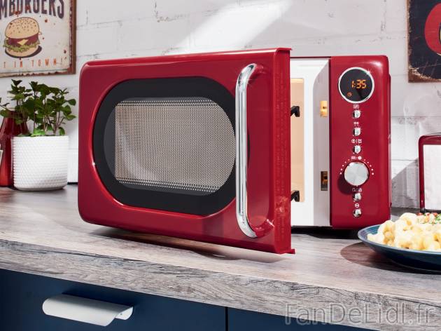 Four à micro-ondes , le prix 59.99 € 
- 1 200 W
- Env. 17 L
- Four à micro-ondes ...