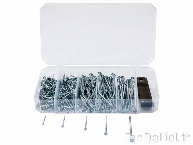 Pièces de visserie , le prix 2.99 € 
Au choix : 
- Assortiment de clous : ...