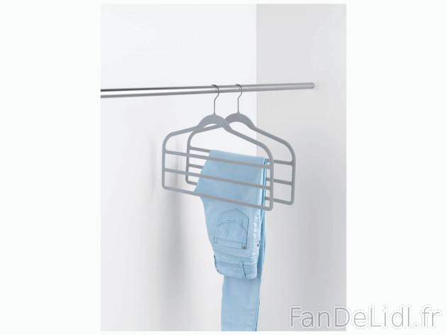 Cintres , prezzo 4.99 EUR 
Cintres 
- Au choix :
- Cintres pour pantalons : lot ...