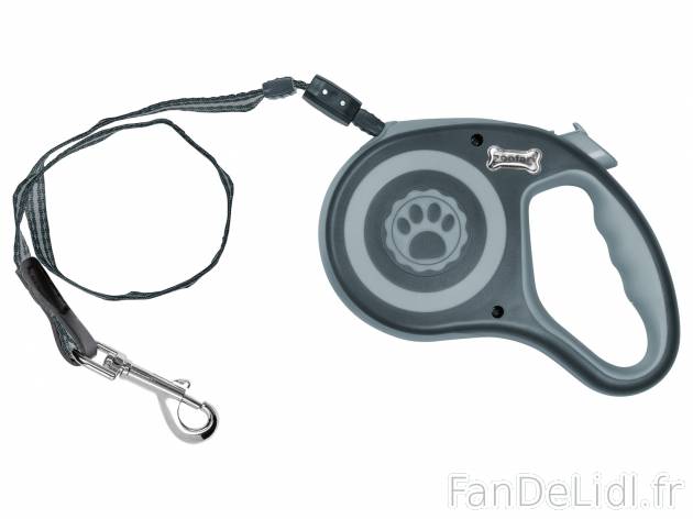 Laisse à enrouleur Zoofari, le prix 6.99 € 
- Enrouleur et dispositif de blocage
- ...
