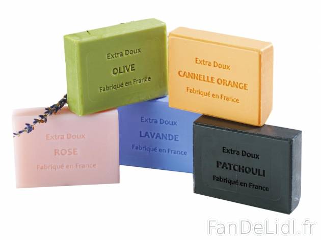Savon de Provence , prezzo 0.99 € per 100 g au choix 
- Au choix : cannelle-orange ...