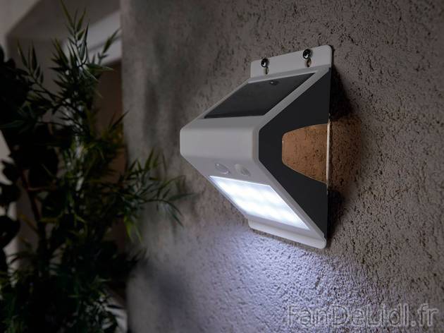 Applique murale solaire à LED , le prix 8.99 € 
- Env. 9,5 x 15,7 x 7,8 cm (l ...