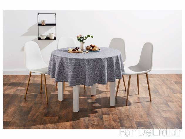 Nappe ronde , le prix 4.99 € 
- ø env. 160 cm.
- Pour protéger la table des ...