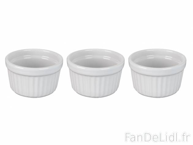 Plat à four ou moules à soufflé , le prix 3.99 € 
- SET DE MOULES À SOUFFLÉ ...