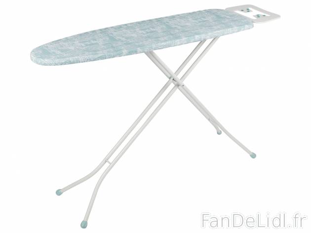 Table à repasser , le prix 14.99 € 
- Surface de repassage perméable à la ...