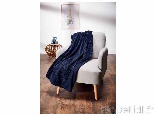 Plaid en microfibre , le prix 8.99 &#8364; 
- Env. 150 x 200 cm.
- Ex. 100 % ...