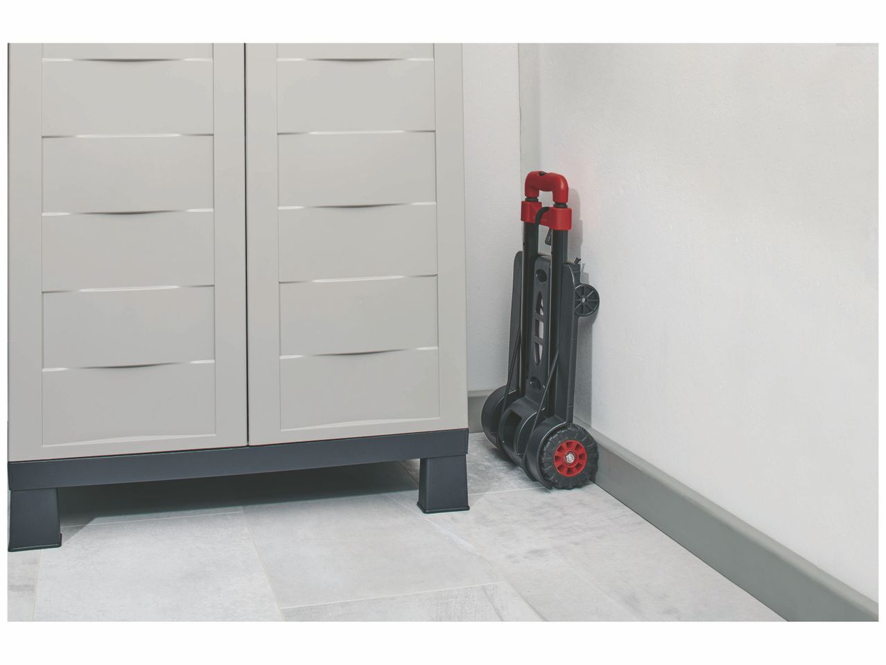 Diable , prezzo 12.99 EUR
Diable
- Surface de chargement : env. 23 x 25 cm (p ...