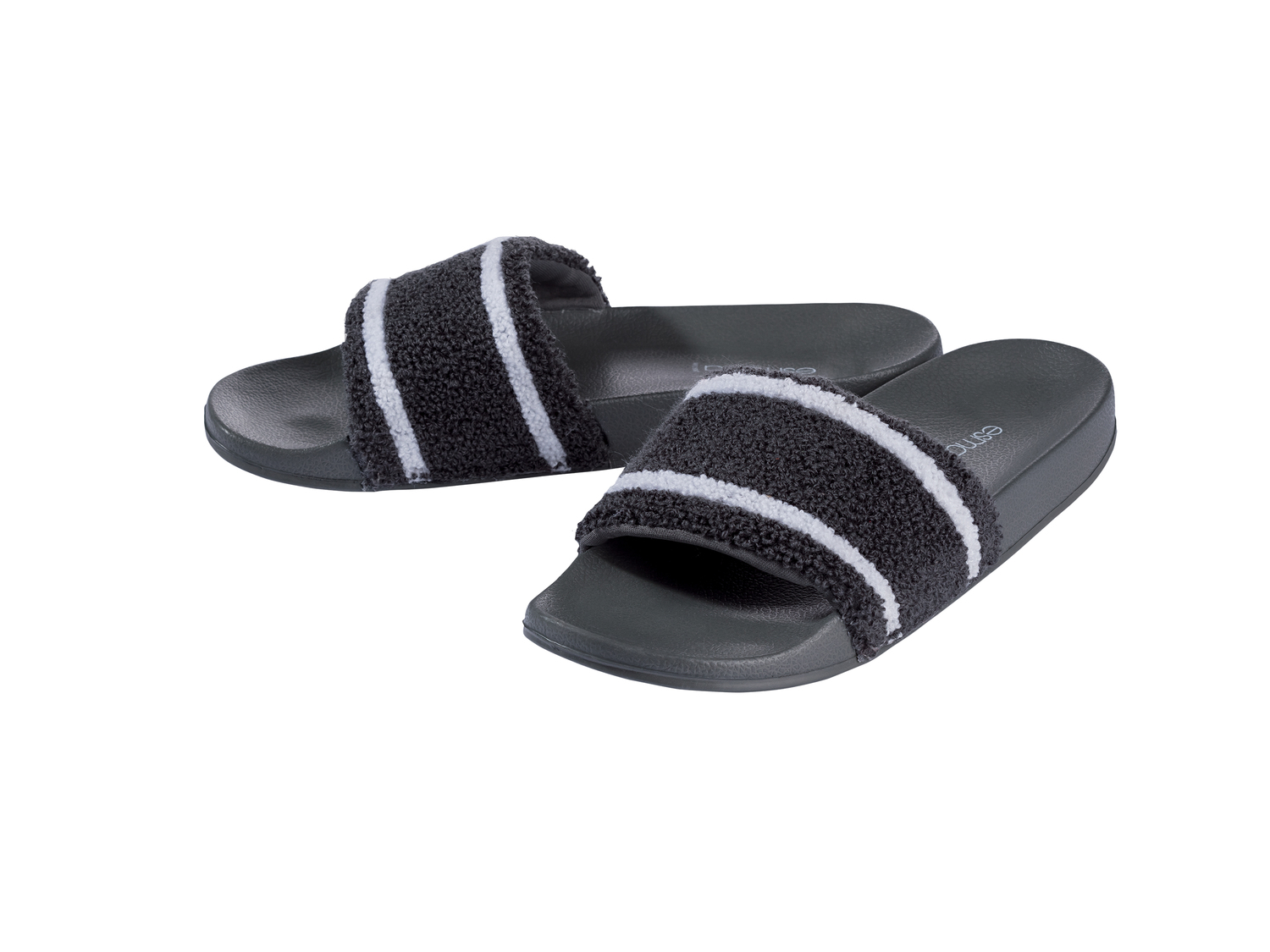 Sandales de bain femme ou homme , le prix 4.99 €
- FEMME : ex. dessus/doublure ...