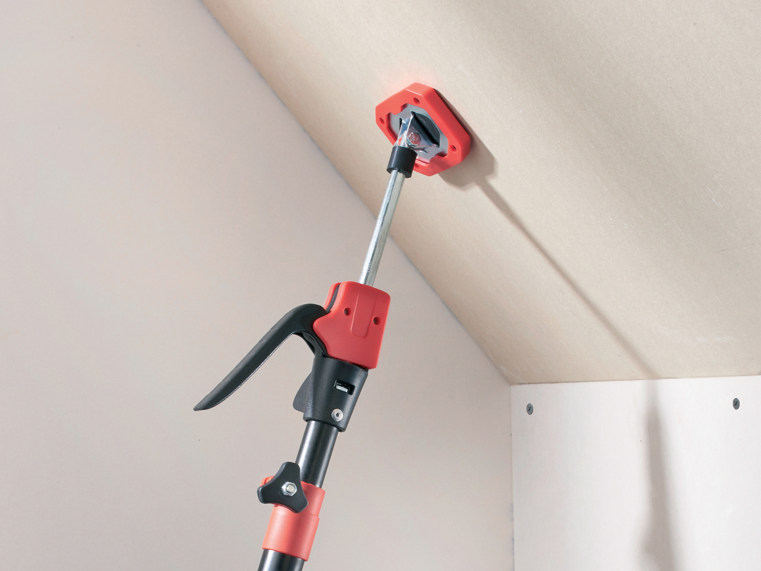Étai , le prix 13.99 €
- Support lors de travaux d’aménagement intérieur ...