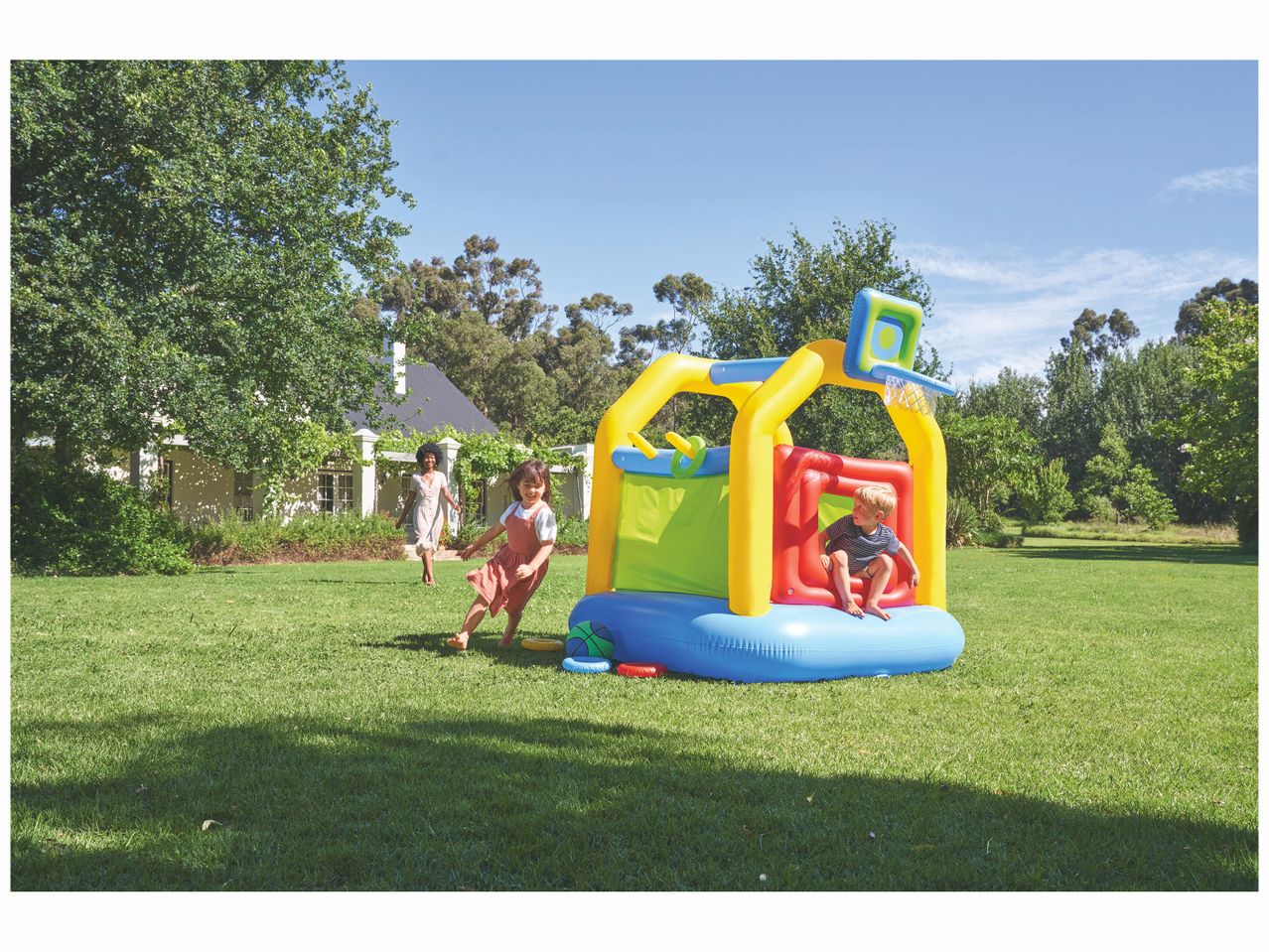 Château gonflable , prezzo 59.99 EUR
Château gonflable
- Env. 160 x 180 x 160 ...