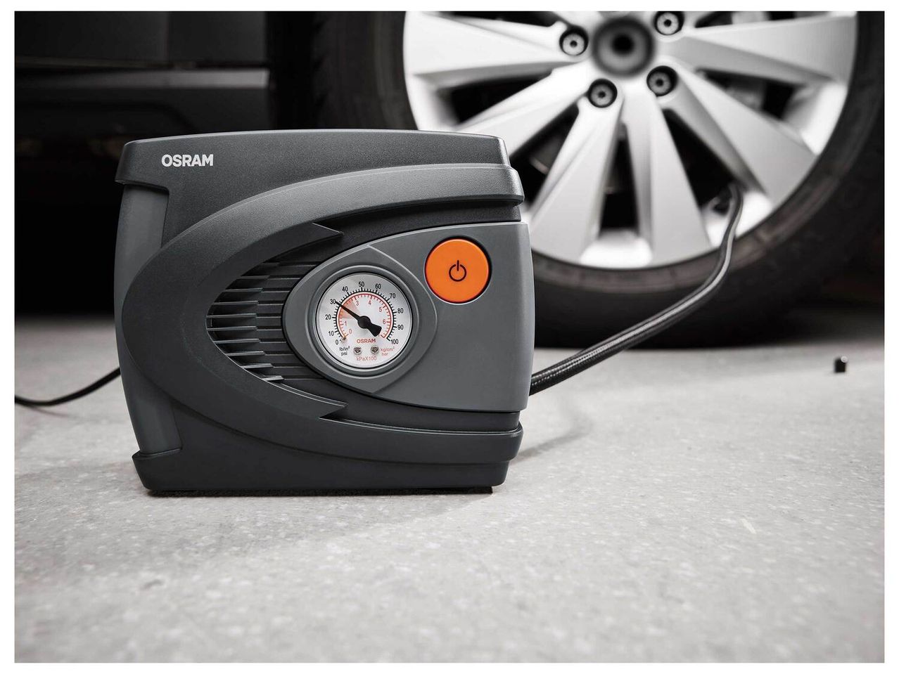 Compresseur pour pneus chez Lidl , prezzo 16.99 EUR 
Compresseur pour pneus 
- ...