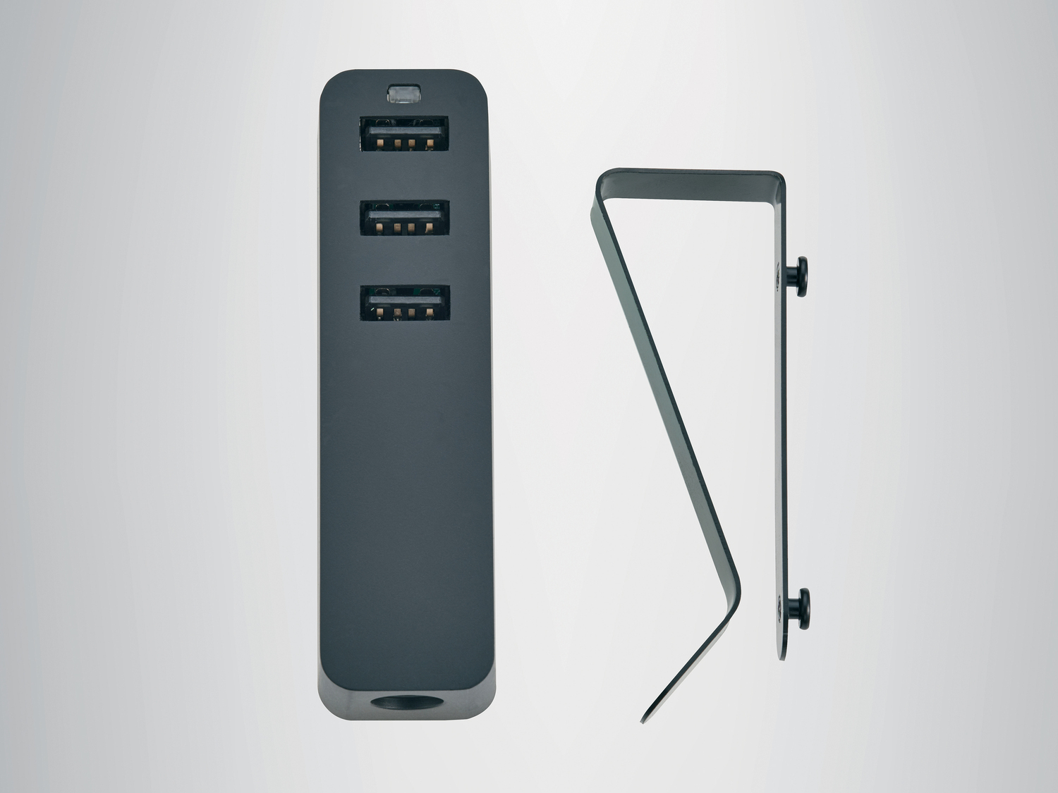 Chargeur de bureau USB , le prix 9.99 €
- Pour jusqu’à 3 appareils
- 3 Ports ...