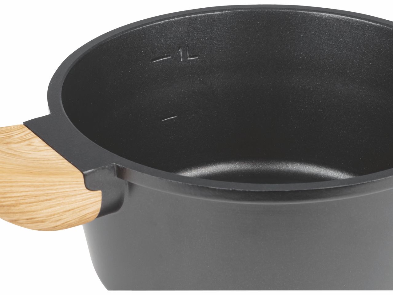 Faitout ou casserole en fonte d'aluminium , prezzo 19.99 EUR
Faitout ou ...