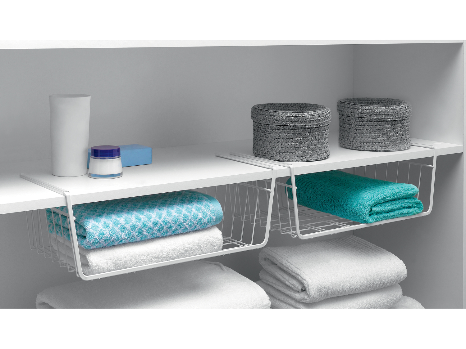 Paniers pour armoire , le prix 5.99 €
- Lot de 2
- Armatures avec revêtement ...