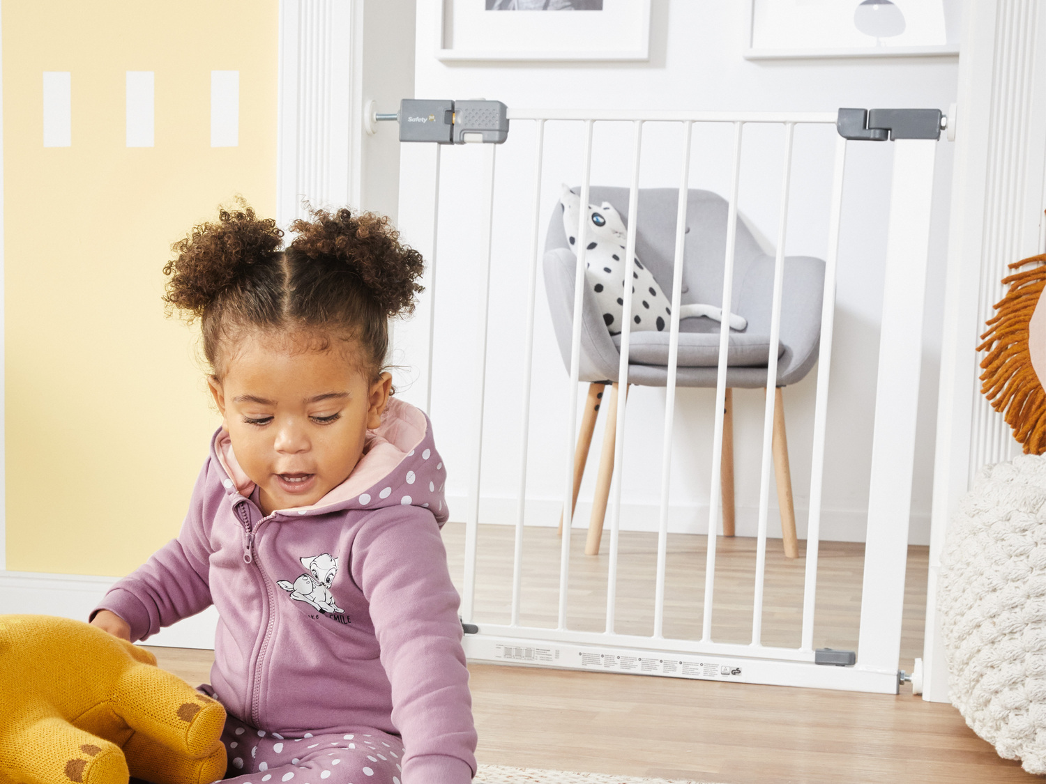 Barrière de sécurité pour enfant , le prix 24.99 €
- Ouverture d’une seule ...