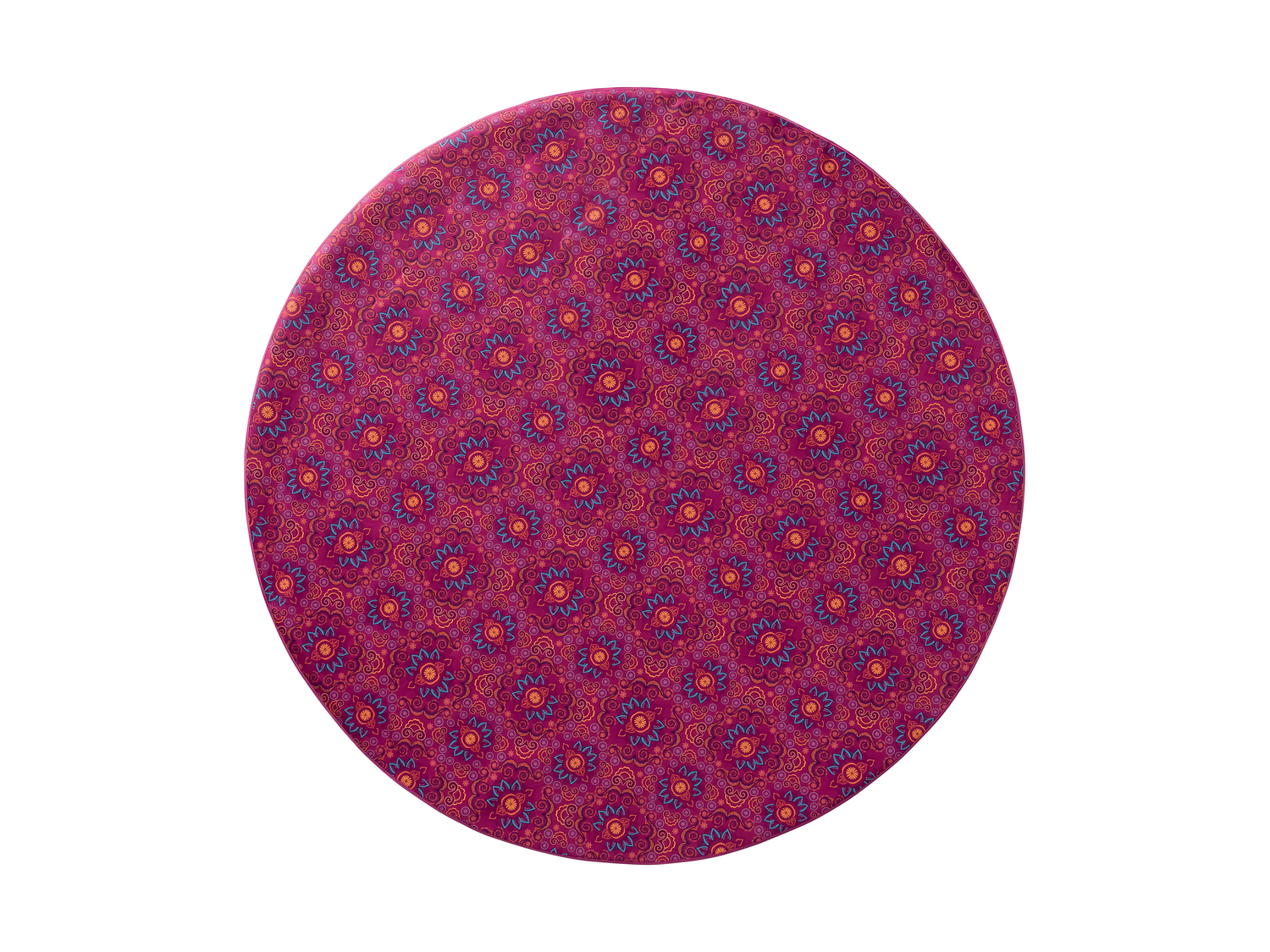 Nappe ronde ou rectangulaire , le prix 4.99 €
- Ex. dessus 100 % polyester ...