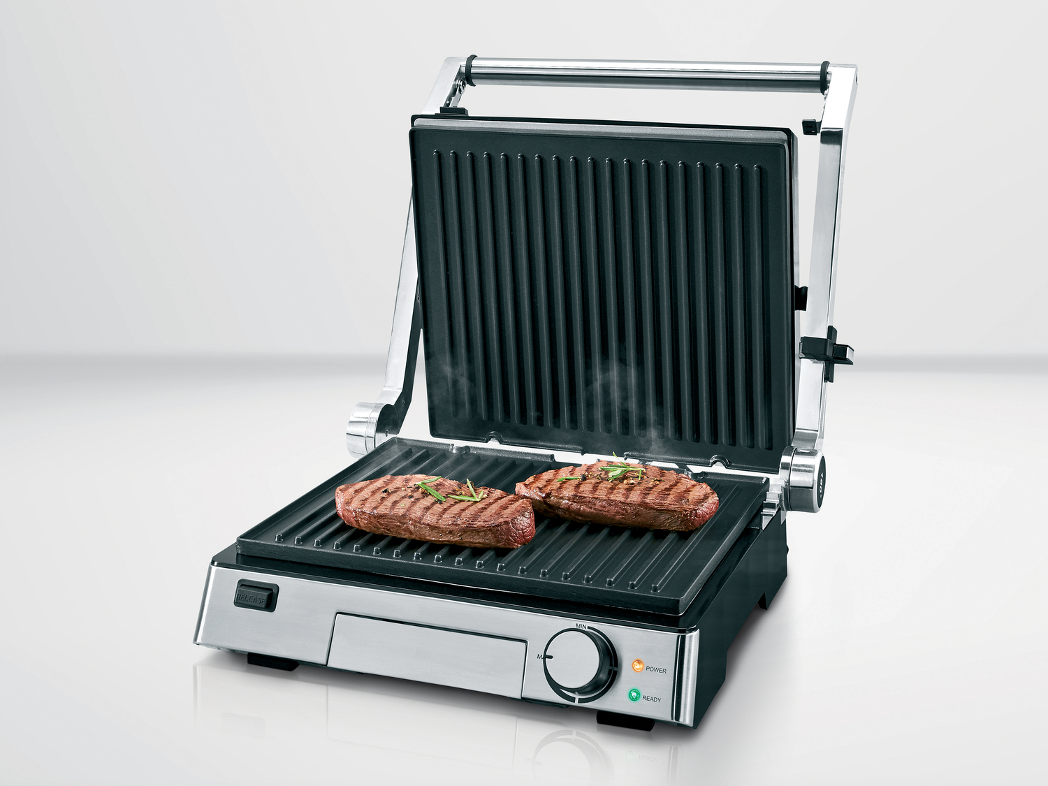 Gril 3 en 1 , le prix 39.99 €
- POUR GRILLER ET GRATINER
- 2 000 W
- 3 en ...