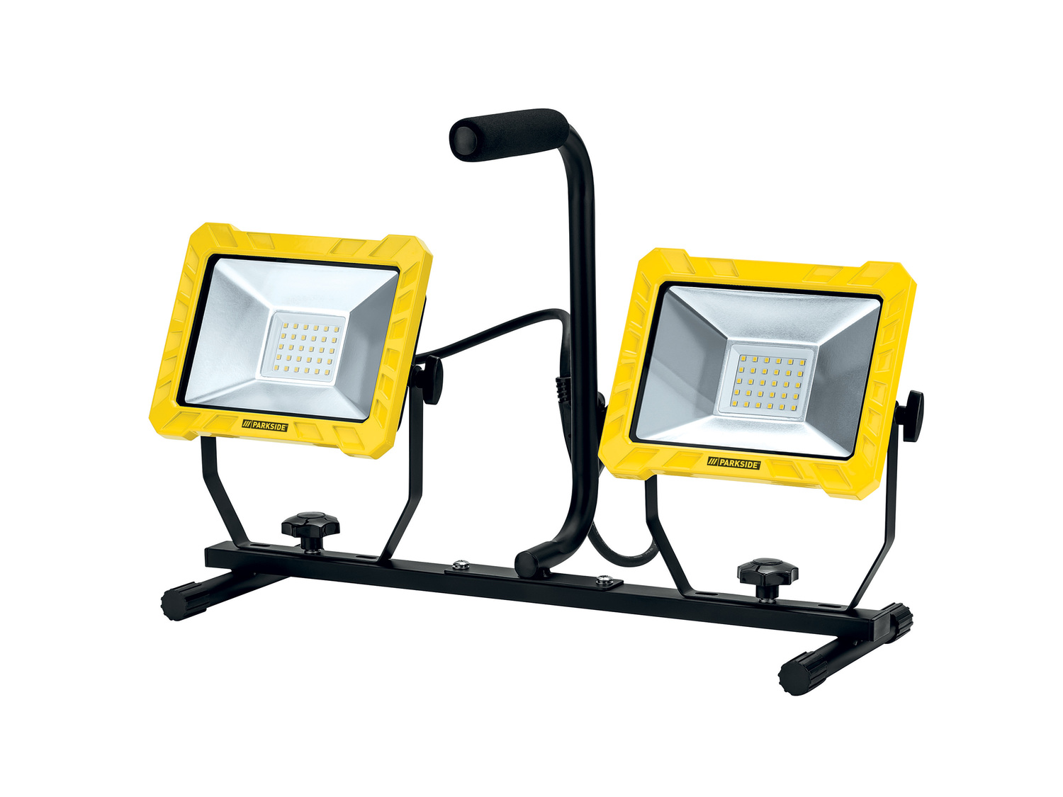 Projecteur de chantier LED , le prix 49.99 €
- 30 W
- Têtes orientables ...