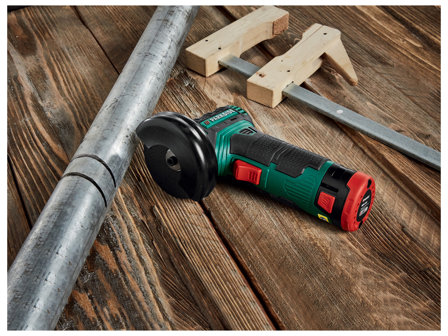 Meuleuse d’angle 12 V sans fil Parkside, X12VTeam, le prix 39.99 €
- Votre ...