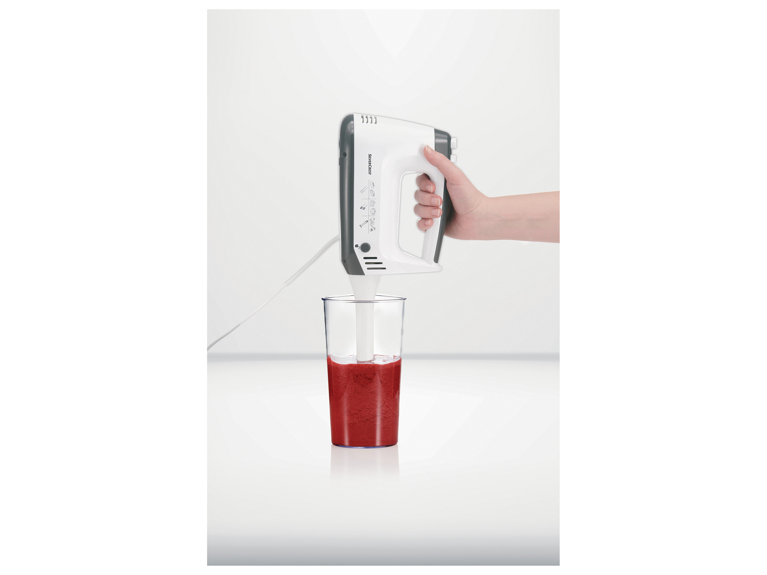 Batteur avec accessoires , le prix 24.99 €
- Env. 2,5 L
- Fonction mixeur plongeant ...