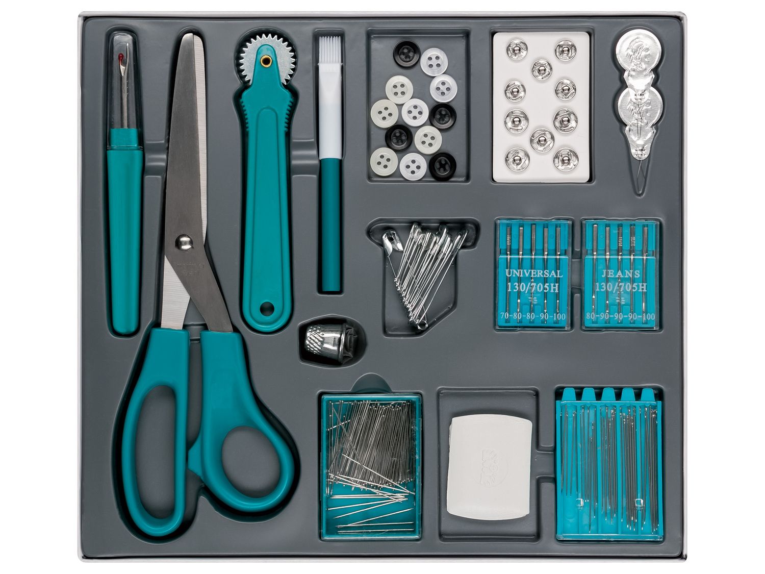 Accessoires ou matériel de couture , le prix 4.99 €
- Au choix : SET DE FIL ...