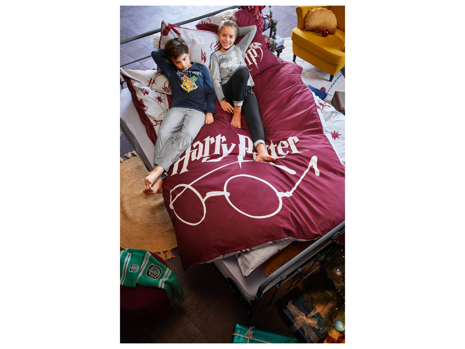 Parure de lit Harry Potter microfibre satin , le prix 14.99 &#8364; 
- Taille ...