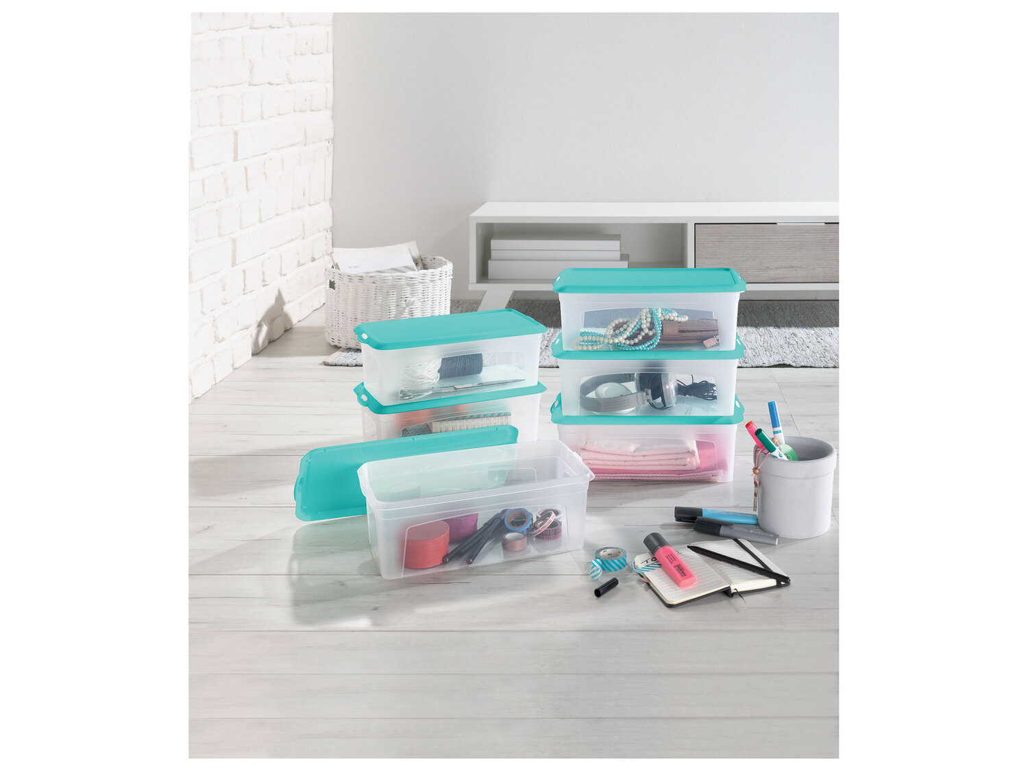Boîtes de rangement , le prix 8.99 €
- Au choix : env. 40 x 33,5 x 17 ...