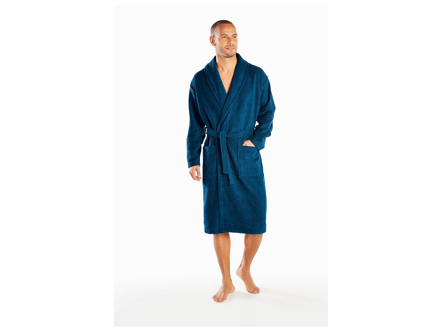 Peignoir femme ou homme , le prix 12.99 €
- Du M au XL selon modèle.
- Ex. ...