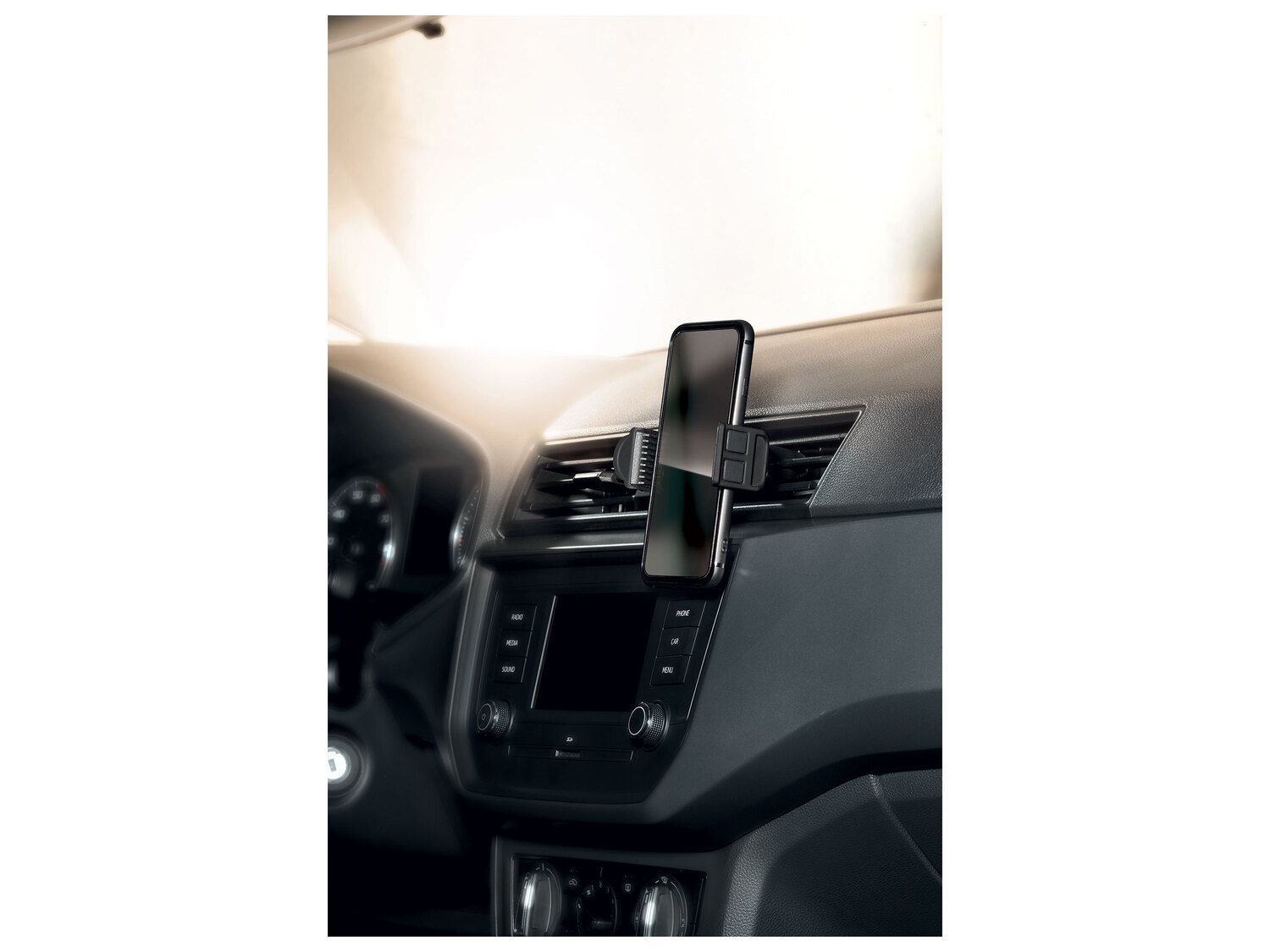 Support de smartphone pour voiture , le prix 4.99 €
- Au choix : Plaque auto-adhésive ...