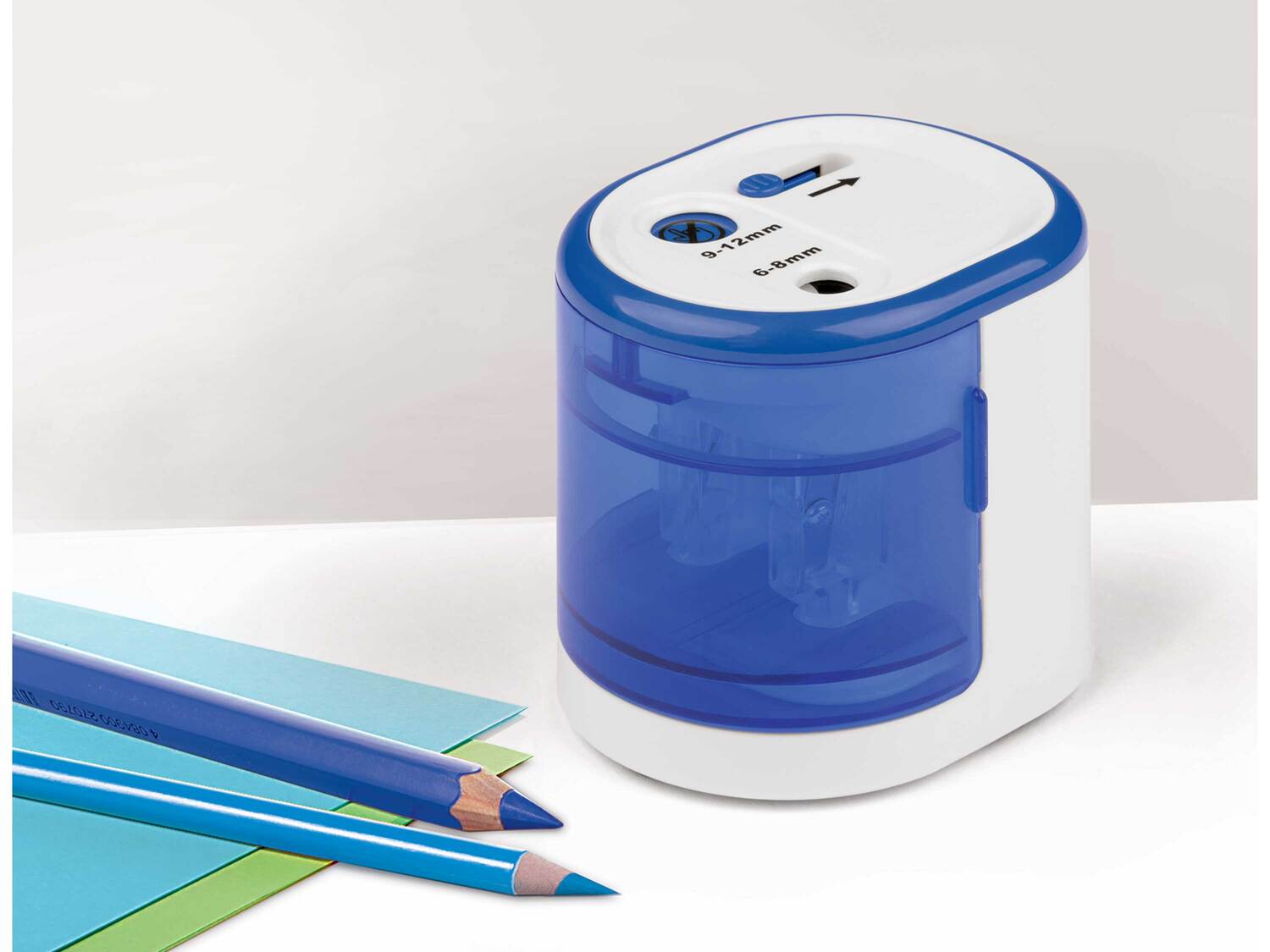 Taille-crayon électrique , le prix 4.99 €
- 2 lames en acier carbone ...