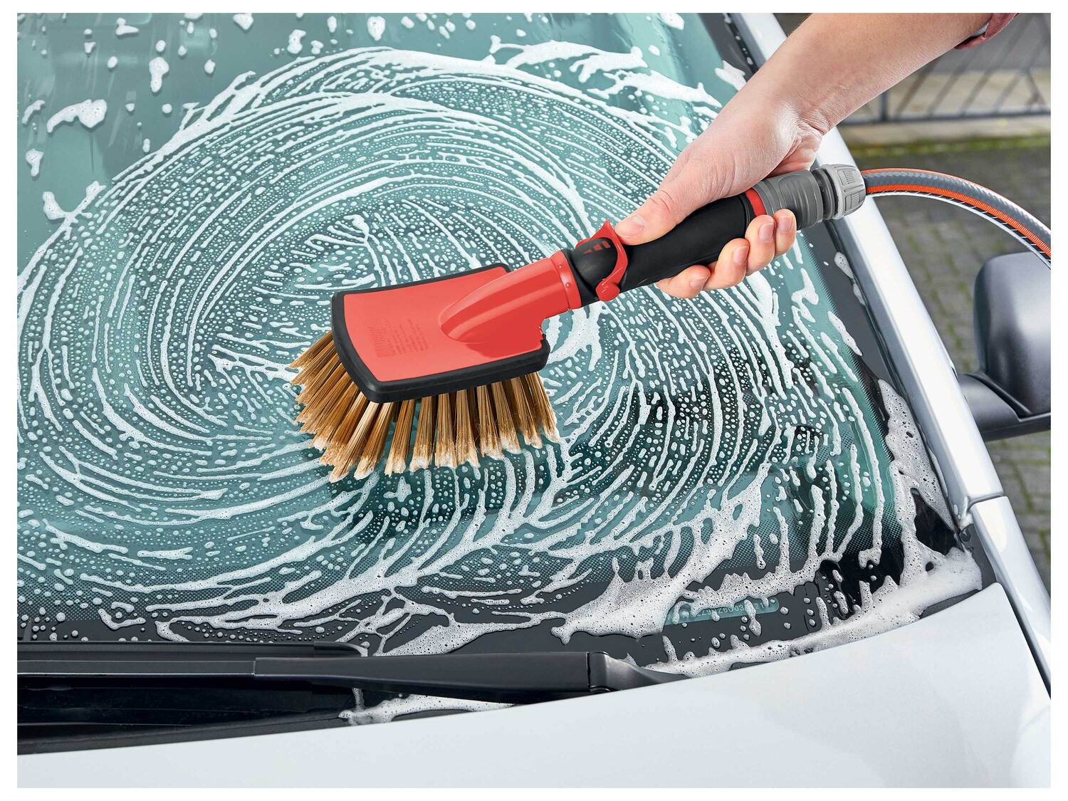 Brosse de nettoyage pour voiture , le prix 6.99 €
- Au choix :
- Brosse de ...