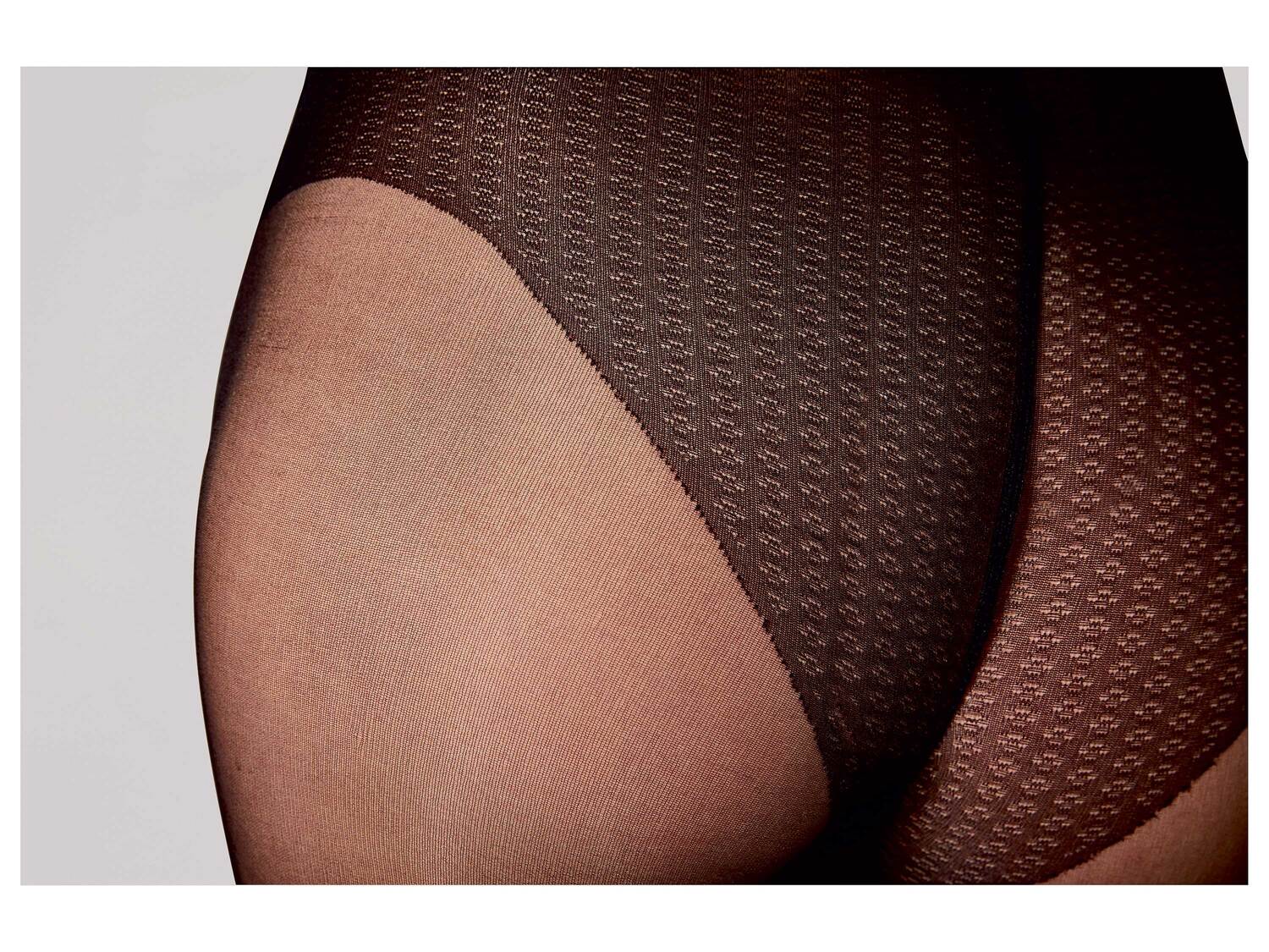 Collant fin , le prix 2.49 €
- Du M au XL selon modèle
- Ex. 78 % polyamide ...