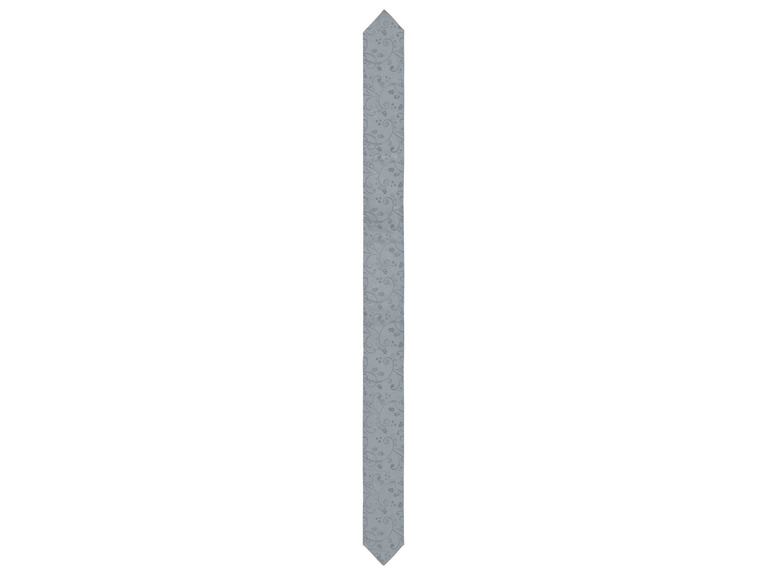 Nappe et chemin de table jacquard , le prix 9.99 €
- Nappe : Ø env. 160 x 220 ...