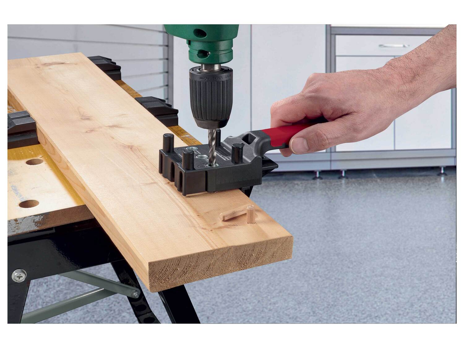 Gabarit de perçage ou presses dangle , le prix 4.99 €
- Gabarit deperçage ...