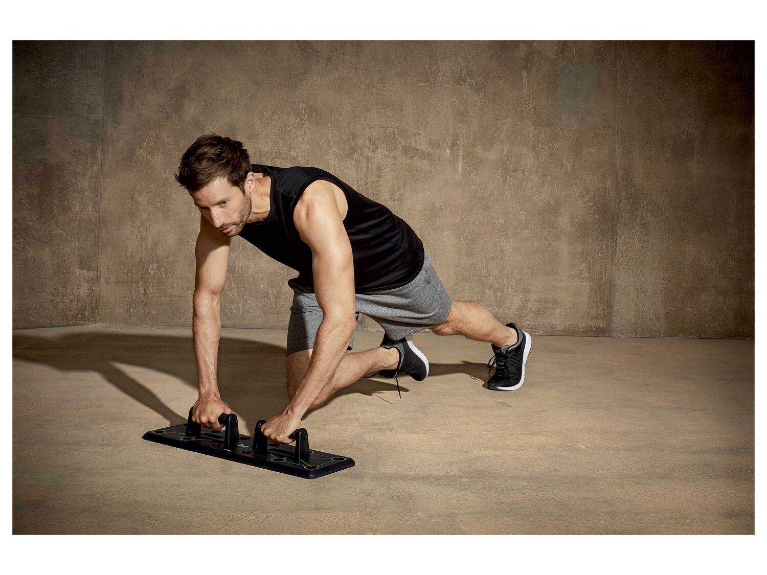 Planche à pompes ou set de fitness , le prix 12.99 €
- Au choix :
- Planche ...