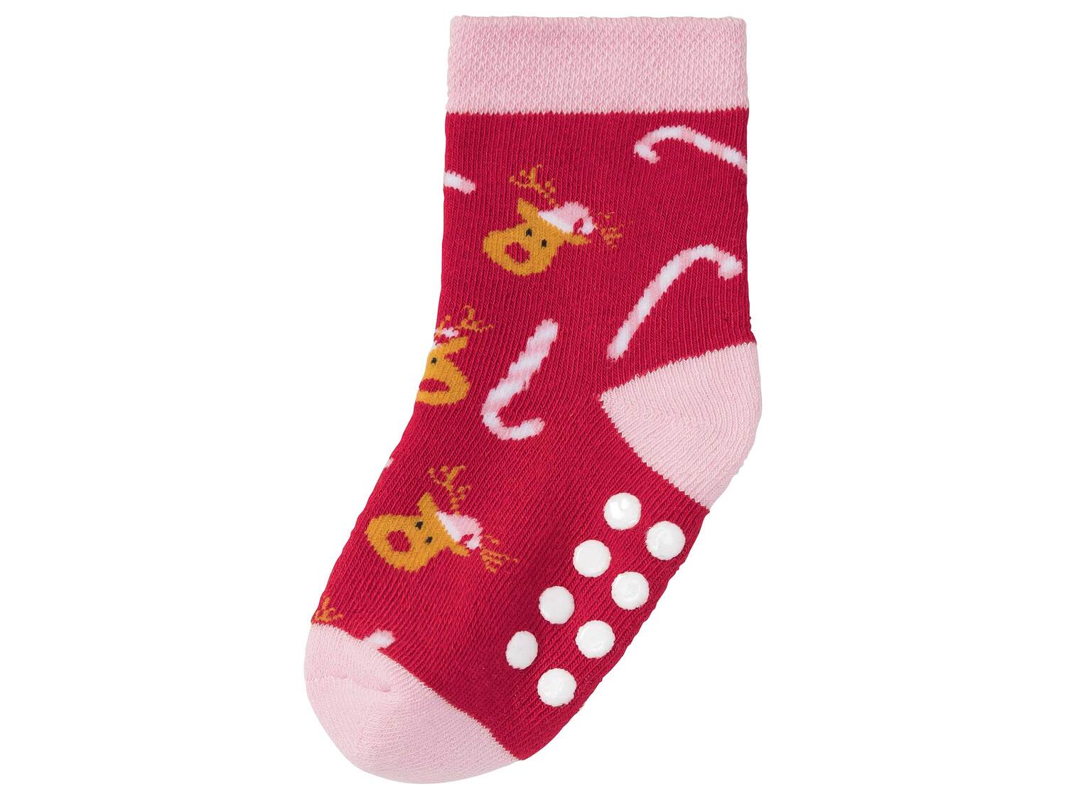 Chaussettes thermiques fille ou garçon , le prix 2.49 €
- Au choix :
- ...